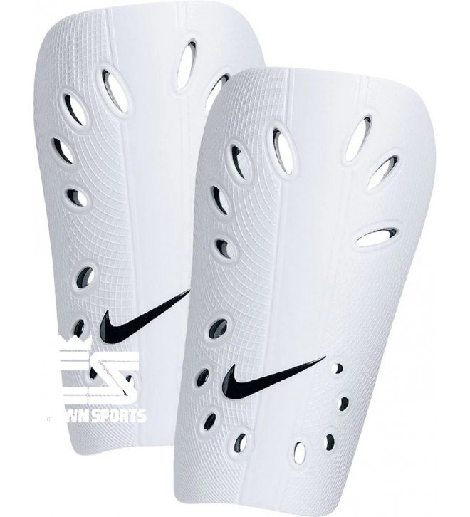 SHINGUARDS & GUARD STAY